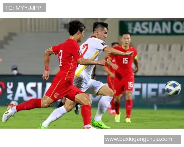 足球明星纷纷签约沙特联赛球员引发全球关注与讨论 足球明星纷纷签约沙特联赛球员引发全球关注与讨论