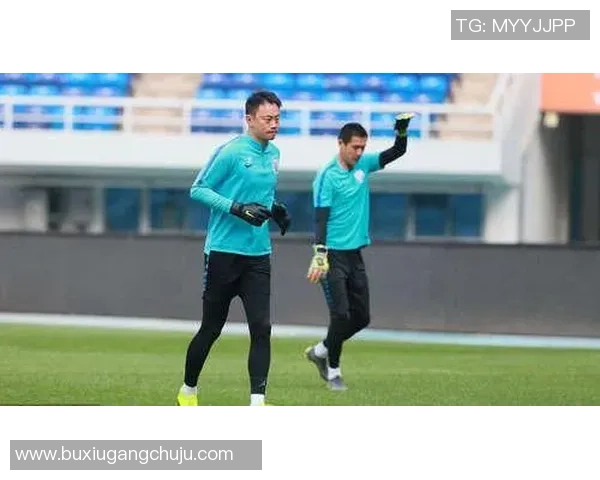 上海乒乓球队战术引发热议球迷与专家观点交锋分析 上海乒乓球队战术引发热议球迷与专家观点交锋分析