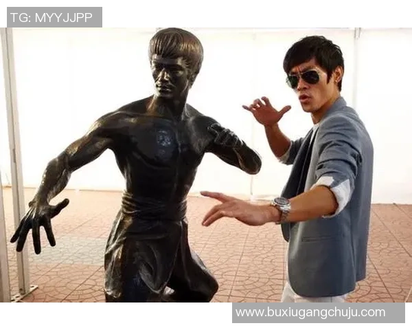 足球明星陈国坤的传奇人生与足球梦想的追逐之路